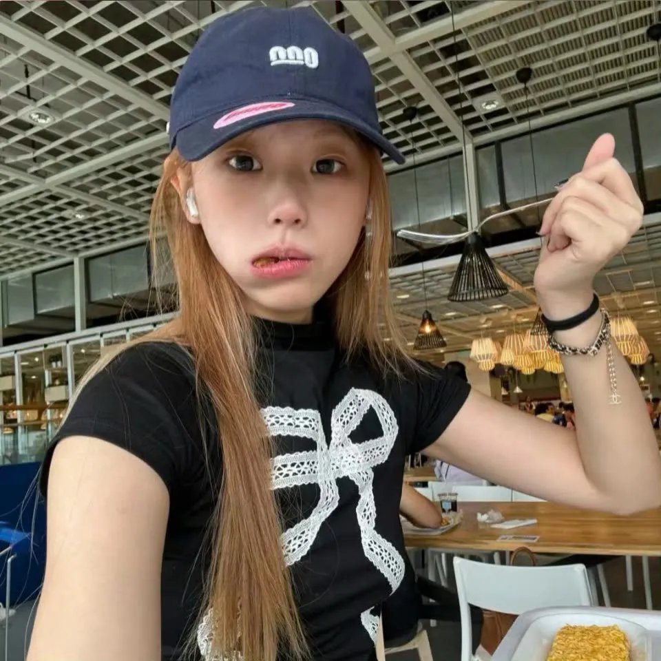 来自缠绕深海的生物